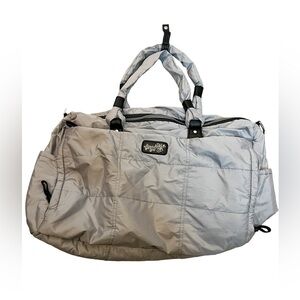 FOXY JEANS Grey Nylon Sateen Finish Large Zip Travel Duffel Bag